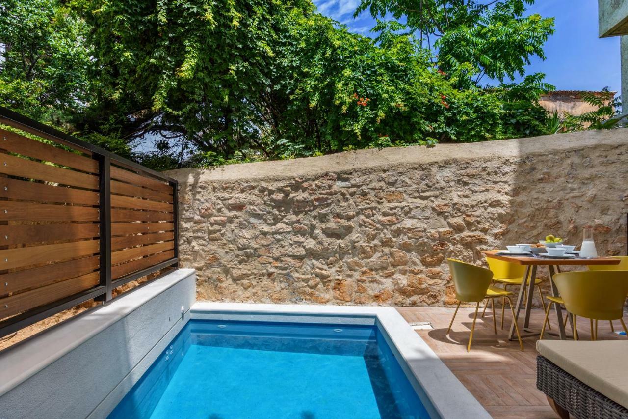 شقة Elvina City House خانيا المظهر الخارجي الصورة